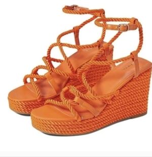 Guess Orange Esoadrille Wedge Sandals, NWT Size 6